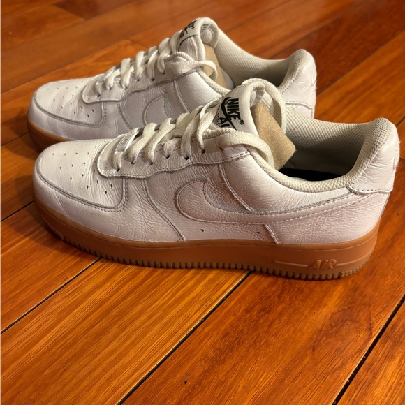 Custom Nike Air Force 1 Low - Picture 4 of 4